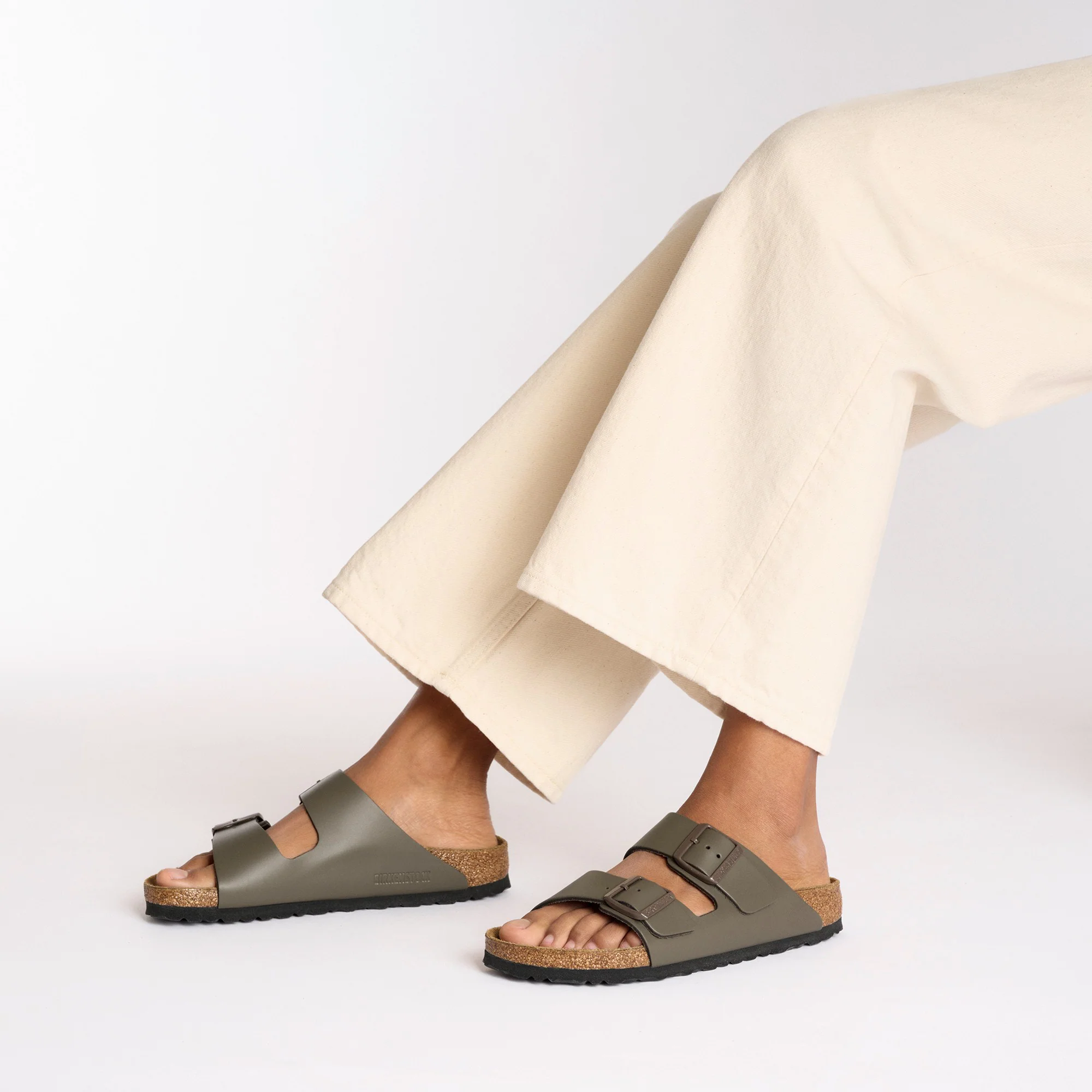Arizona Natural Leather Concrete Gray - Image 5
