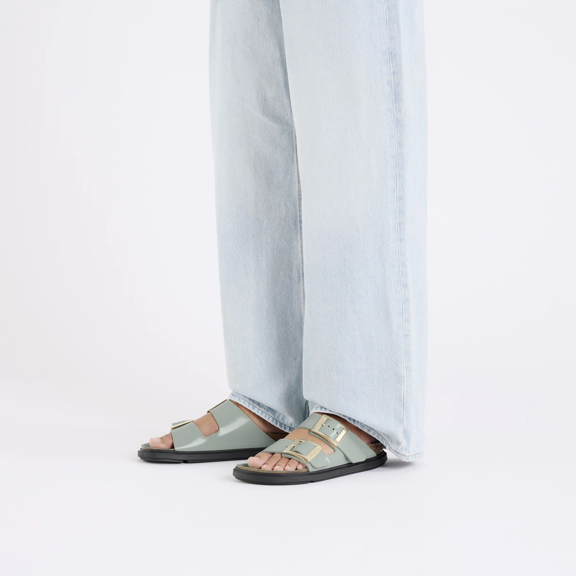 Arizona Droplet Buckle Natural Leather Patent - Image 8