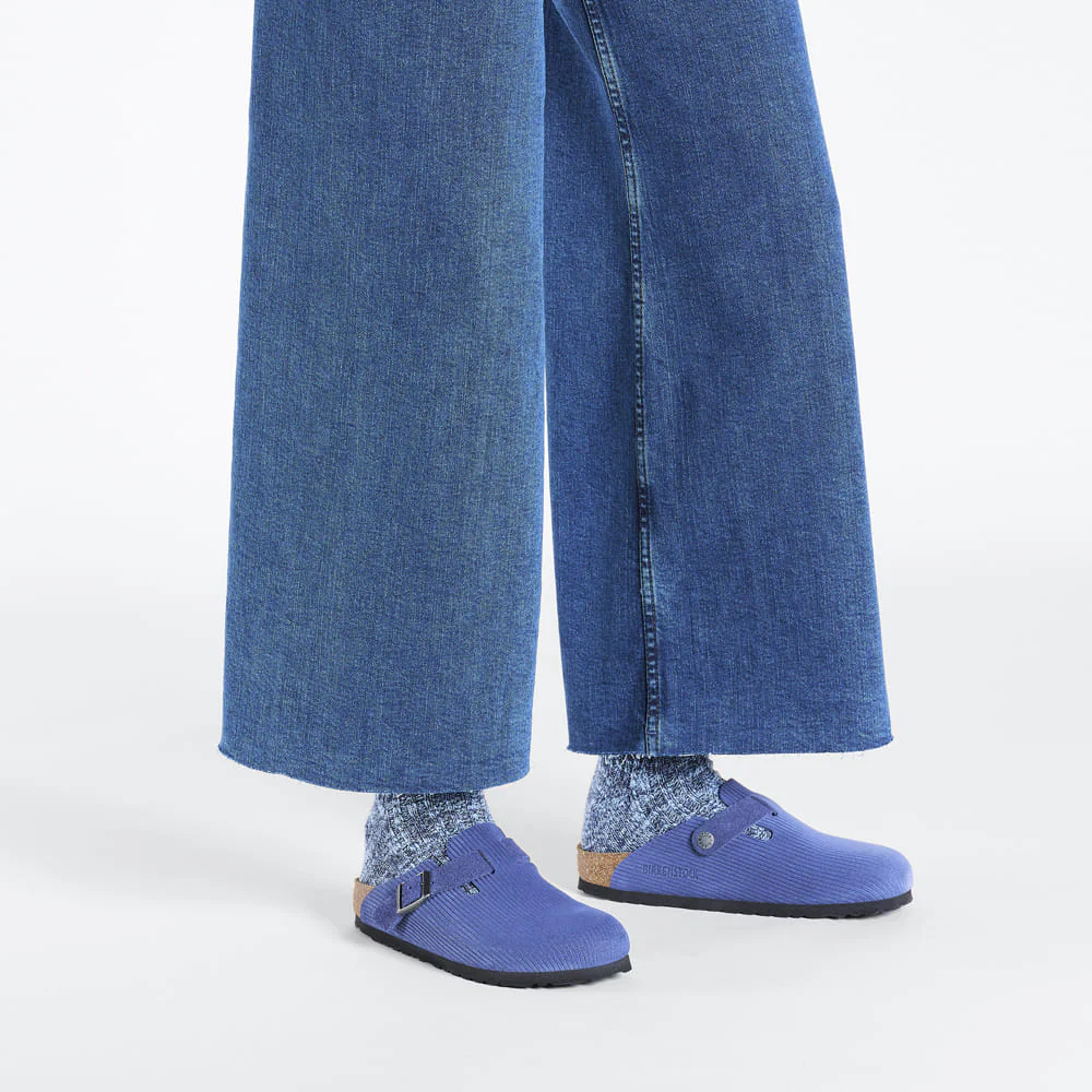 Boston Suede Embossed - Image 10