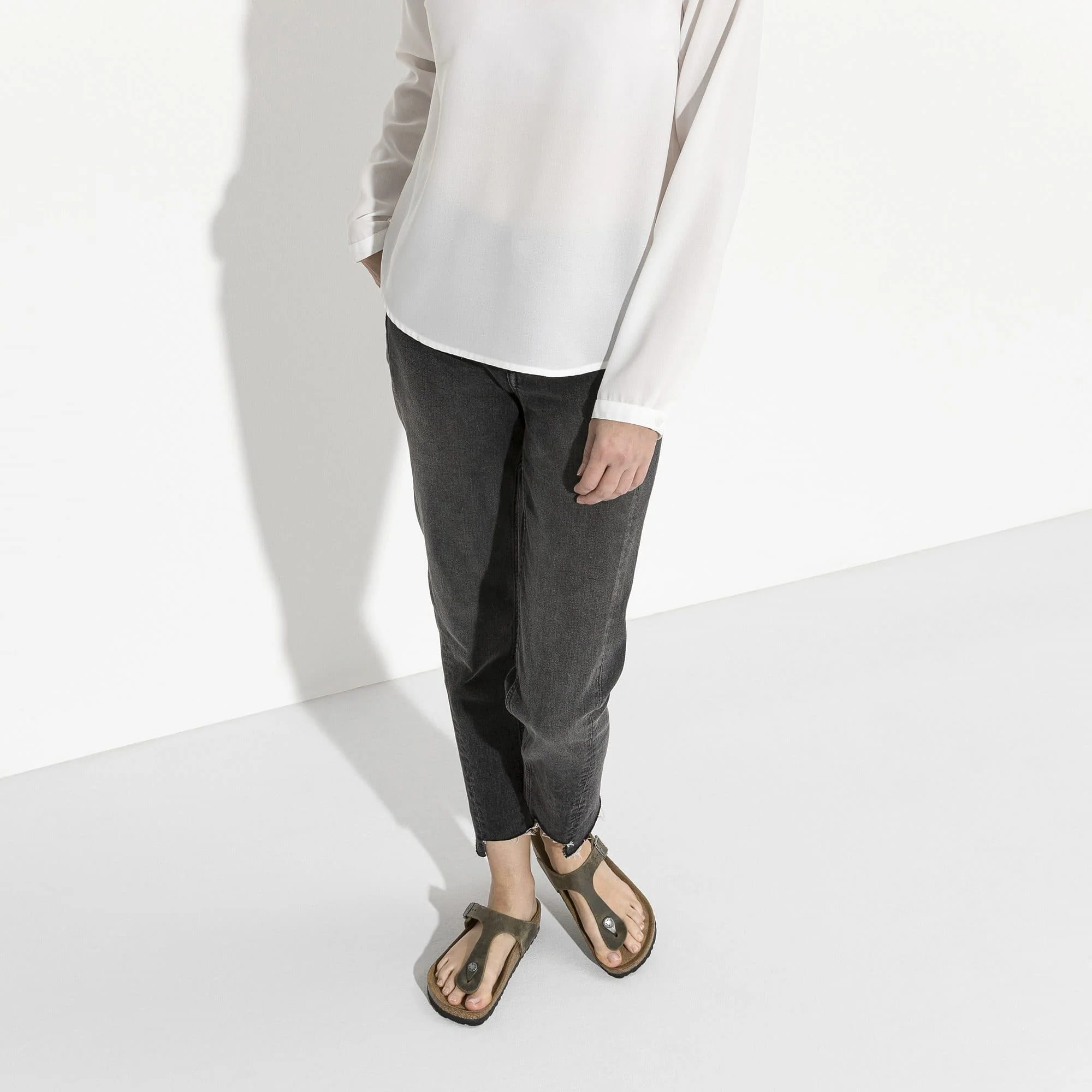 Gizeh Oiled Leather - Image 8