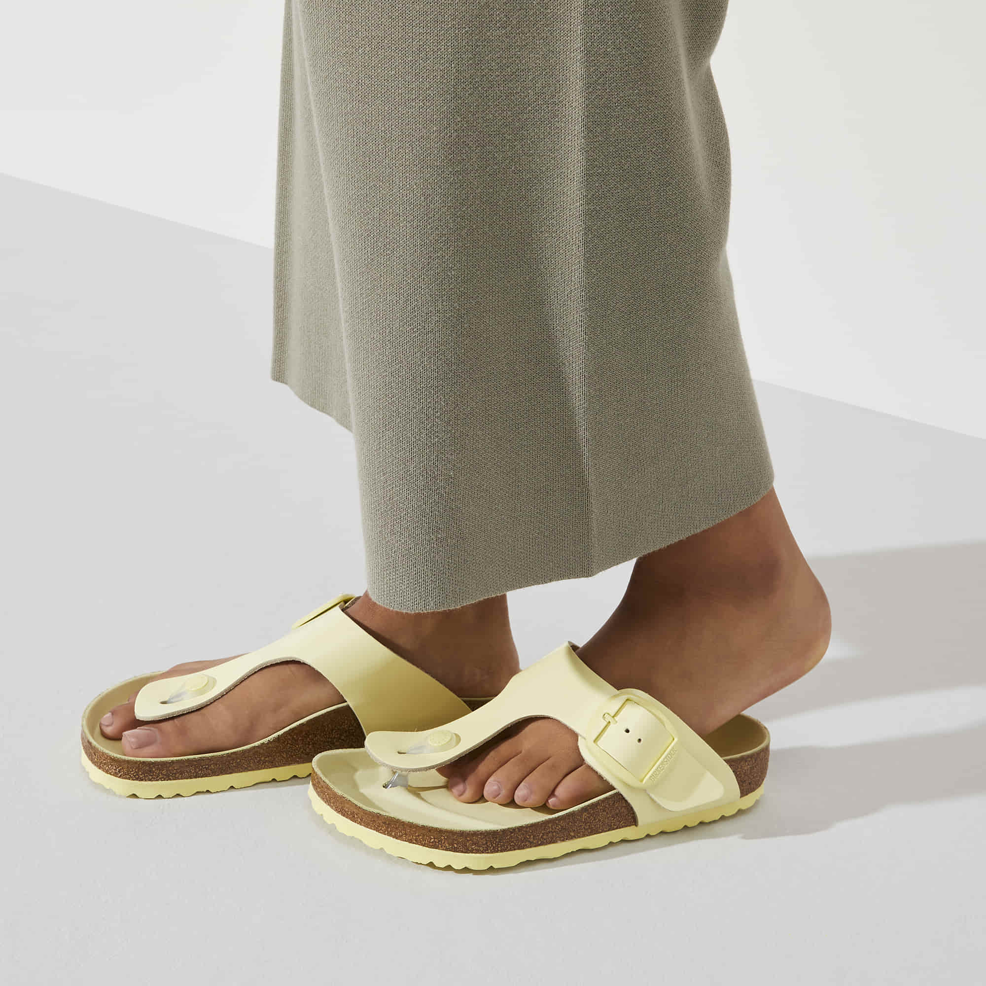 Gizeh Big Buckle Natural Leather Patent - Image 9