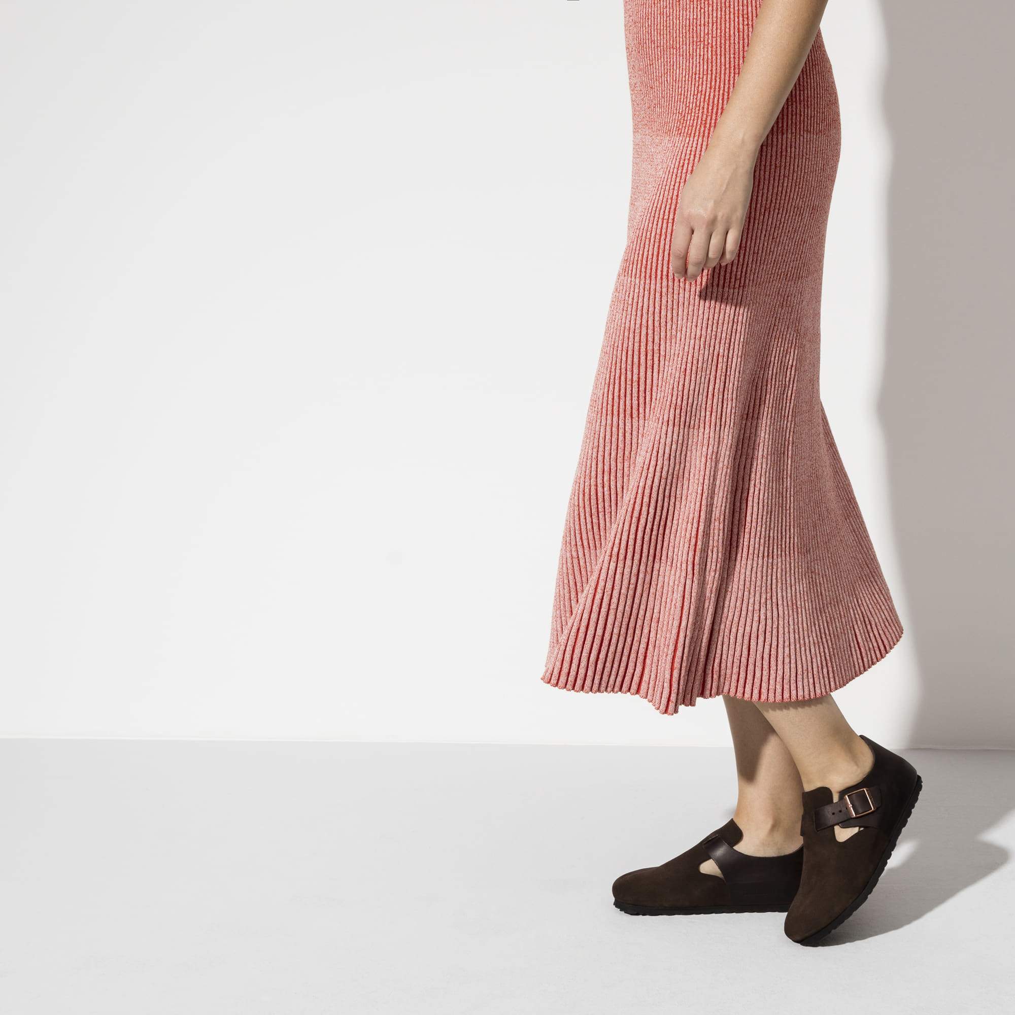 London Oiled Leather/Suede Leather - Image 9