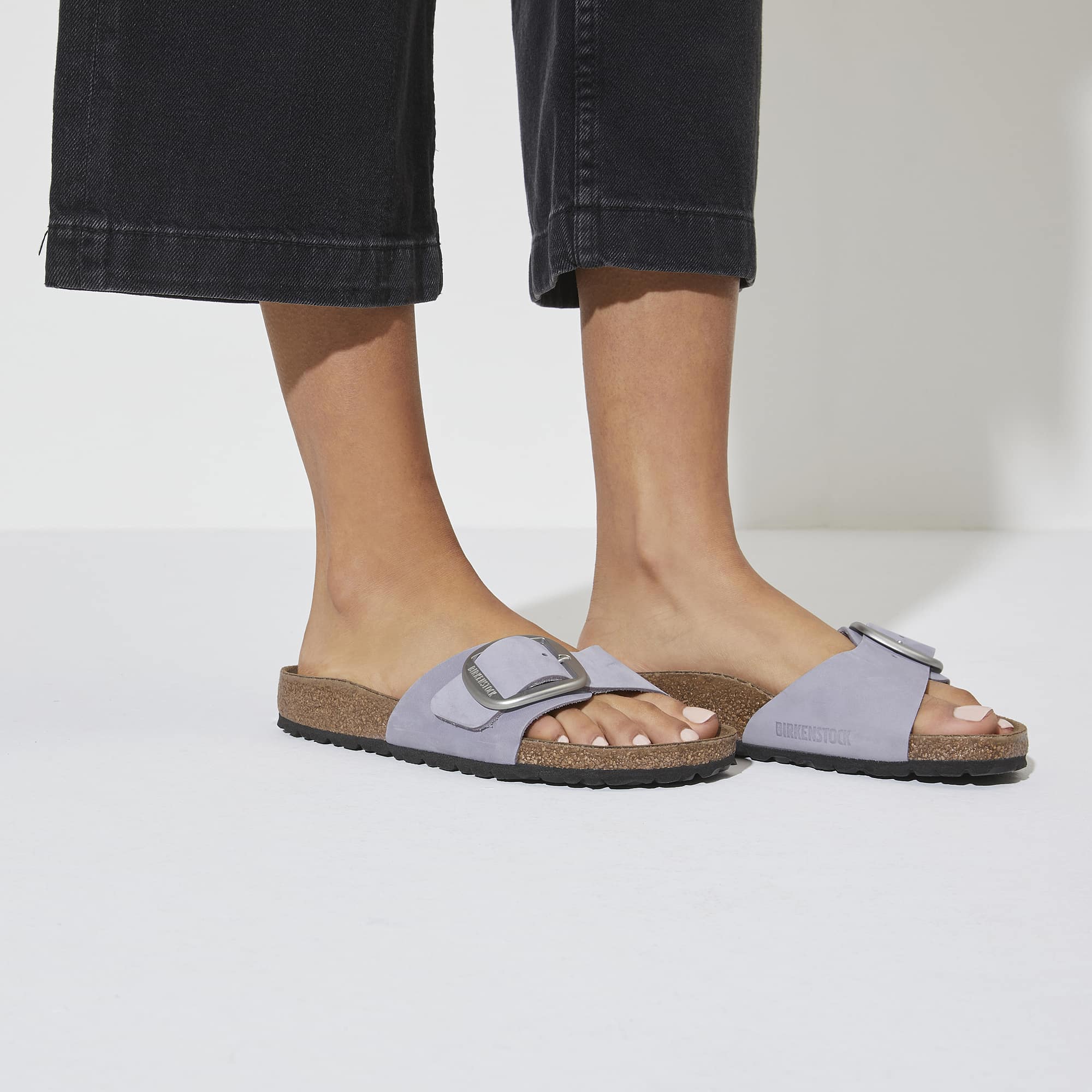 Madrid Big Buckle Nubuck Leather - Image 8