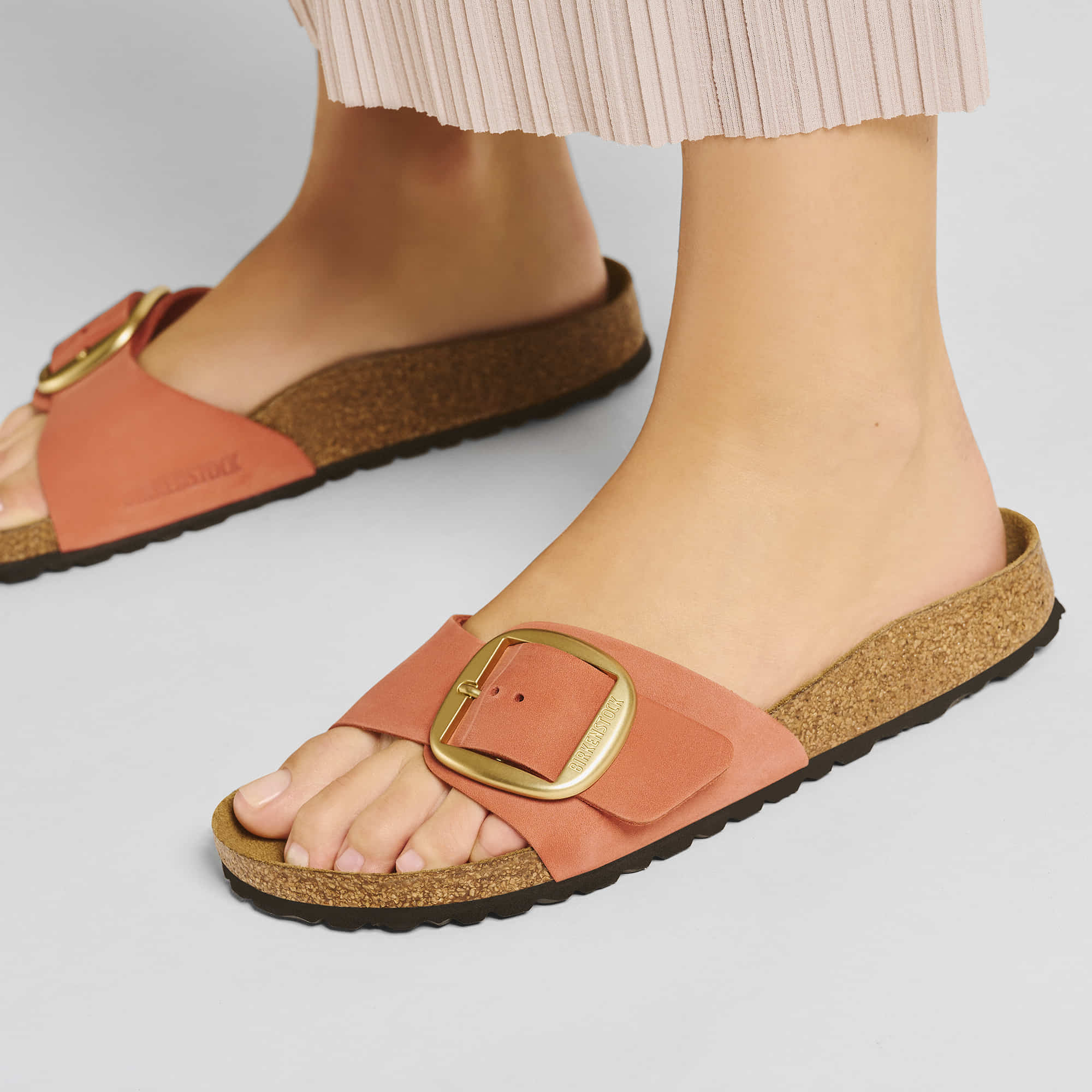 Madrid Big Buckle Nubuck Leather - Image 7