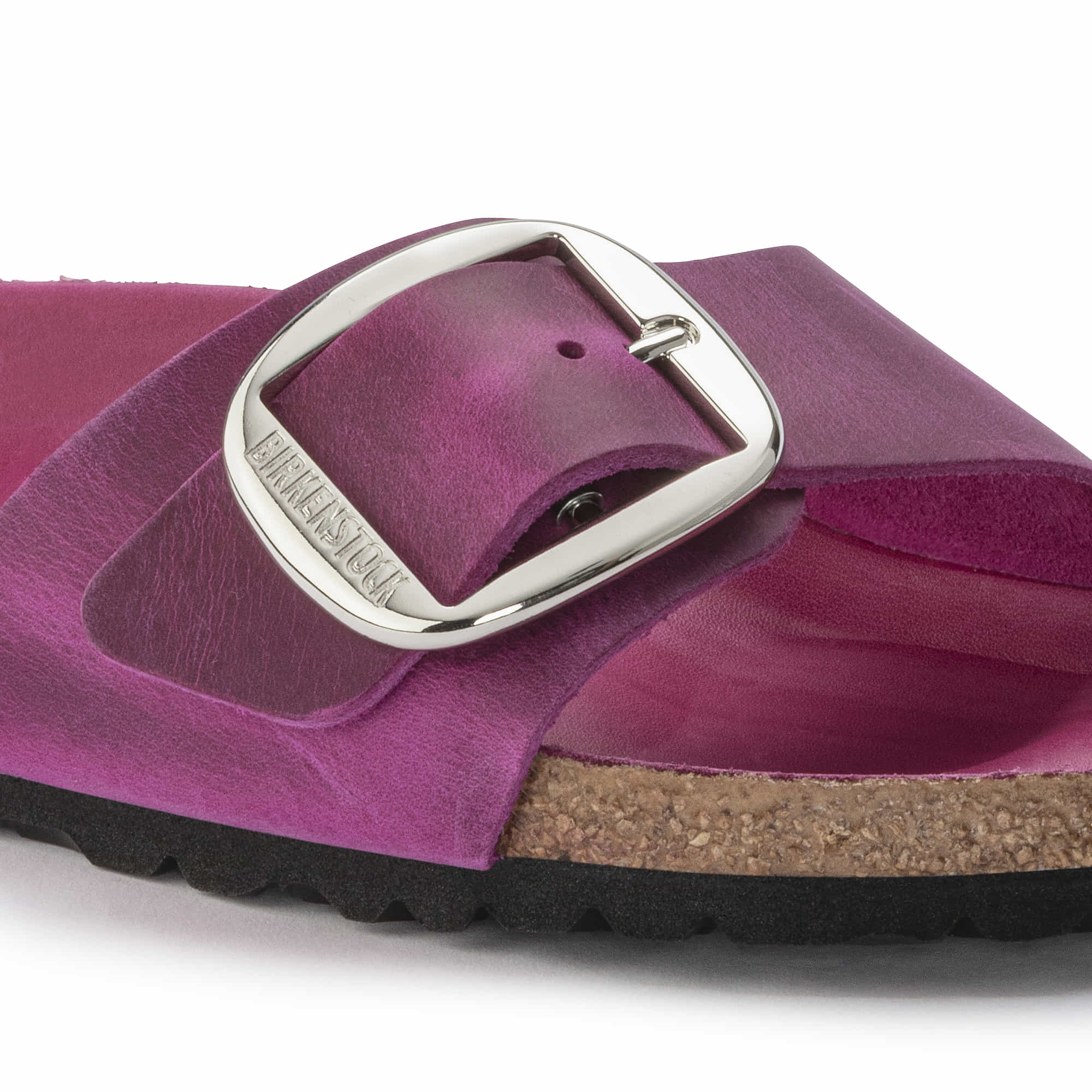 Madrid Big Buckle Oiled Leather - Image 9